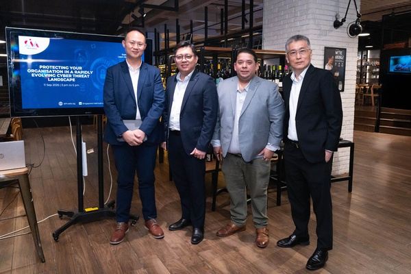 中立比较新加坡管理学院和南洋理工 学习背景与适合人群解析