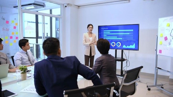 新加坡管理学院留学是不是烧钱